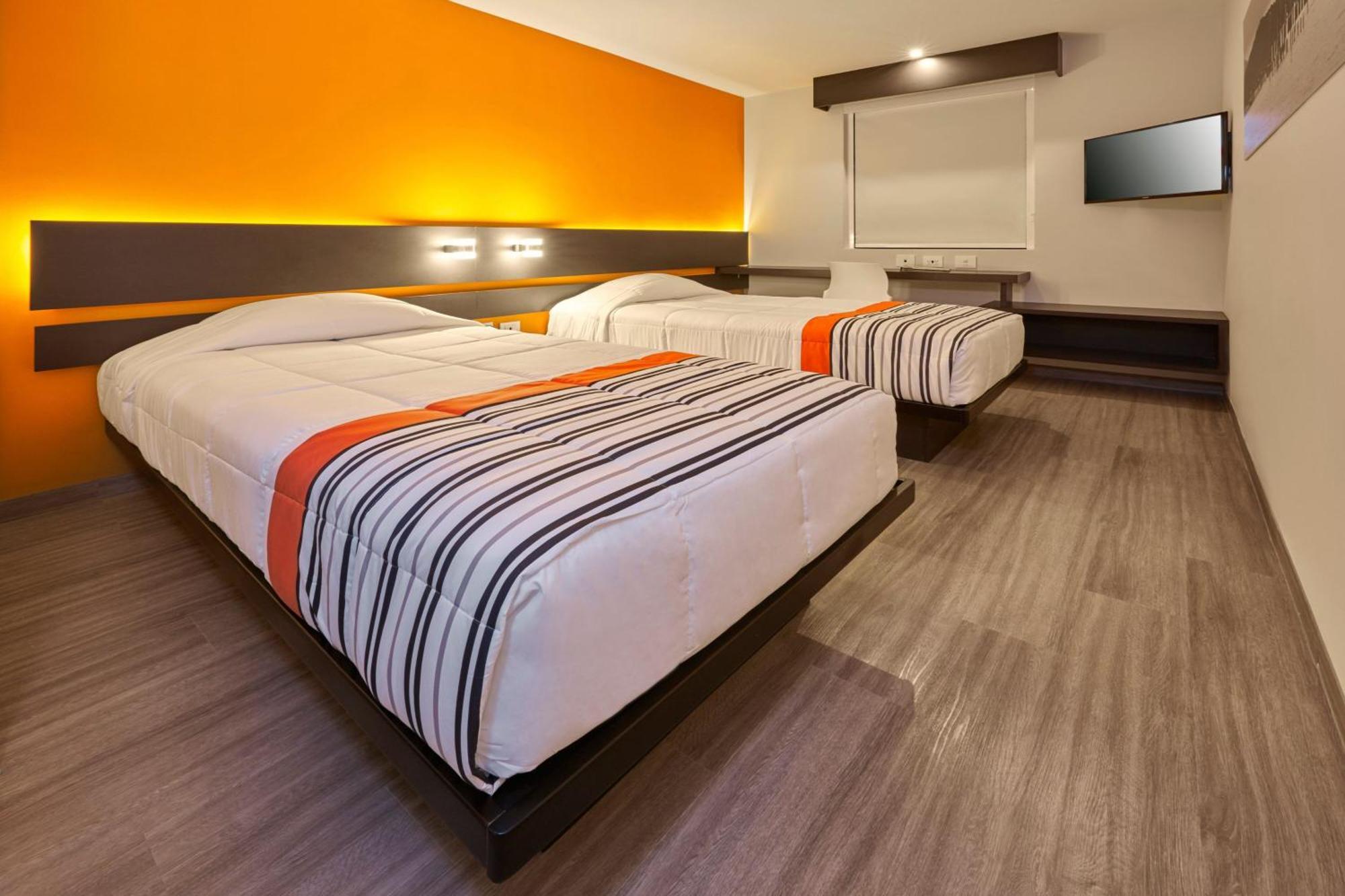City Express Junior By Marriott Leon Centro De Convenciones León Exterior foto